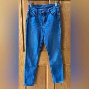 Old Navy Womens High Rise Straight Jeans Size 2 Medium Wash Blue Denim RN 54023